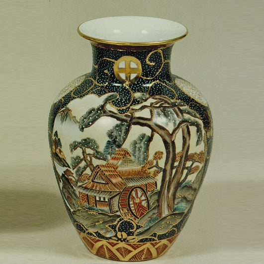 VASO IN  PORCELLANA DECORATA A MANO