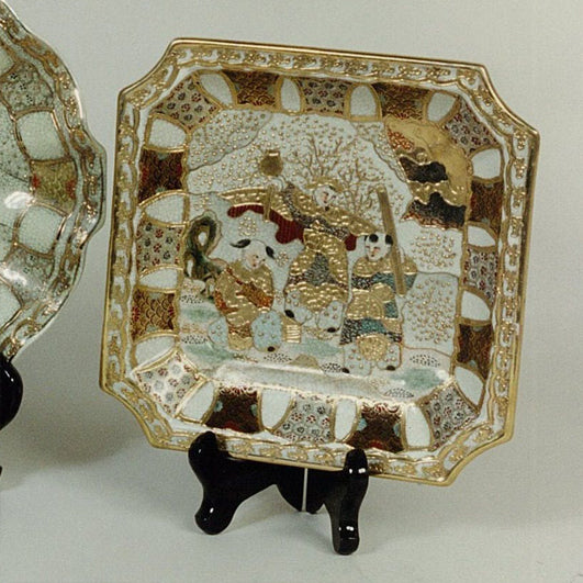 PIATTO PORCELLANA DECORATA A MANO