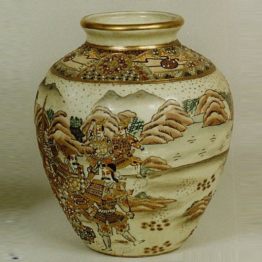 VASO IN  PORCELLANA DECORATA A MANO