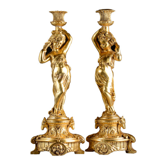 Coppia di Candelabri in Resina n. 1