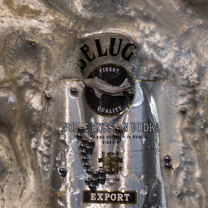 Frammenti di vodka "Beluga" fissati nel tempo