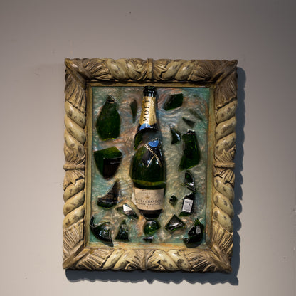 Cornice di Prestigio con Frammenti di Moët et Chandon