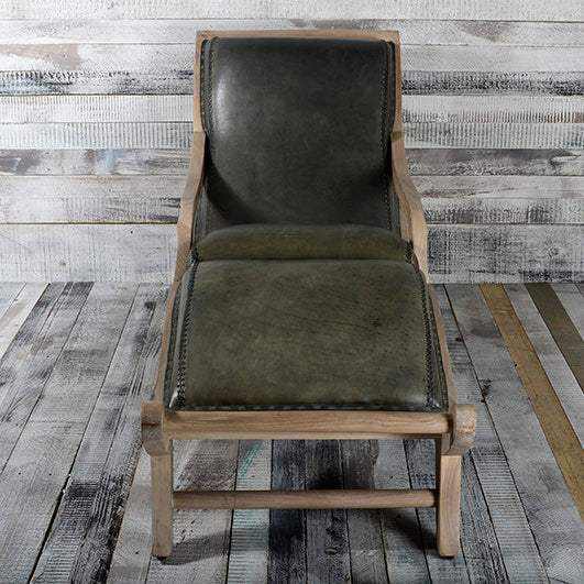 CHAISE LONG IN LEGNO DI  TEAK SBIANCATO E CUOIO AZZURRO