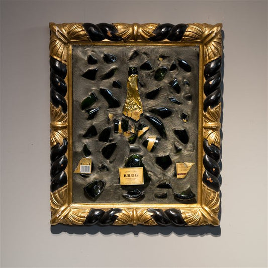 Cornice di Prestigio con Frammenti di Krug